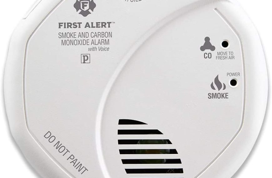 FIRST ALERT Smoke and Carbon Monoxide Detector