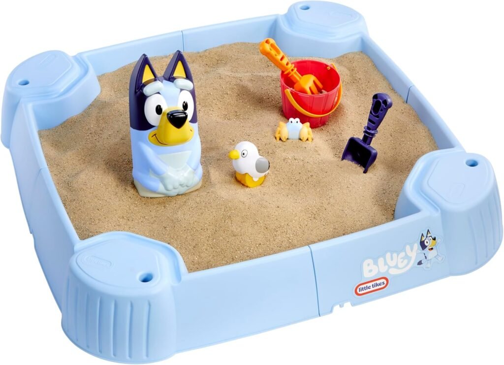 Little Tikes Bluey Sand Box with 6 Accs