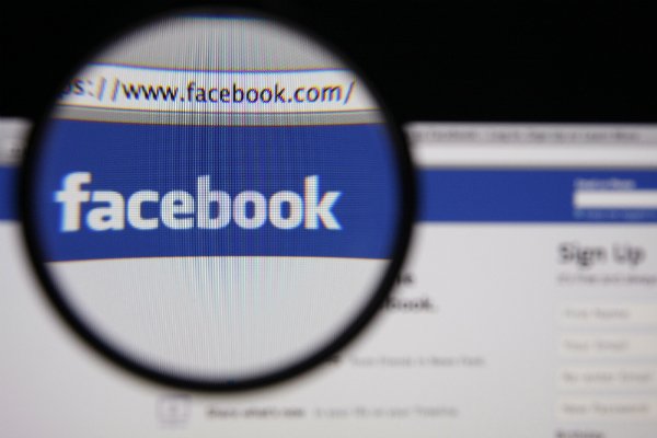 Attackers Exploit SVG Files in Fake Facebook Posts to Spread Malware